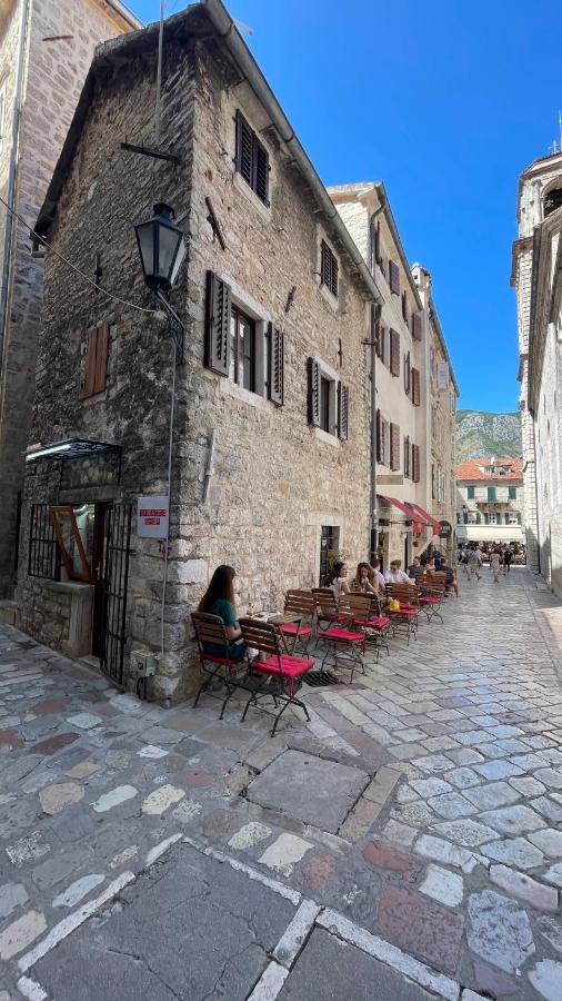 St.Tripun Apartment Kotor Exterior foto